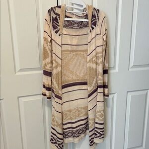 Women's Beige and Purple Patterned Sweater